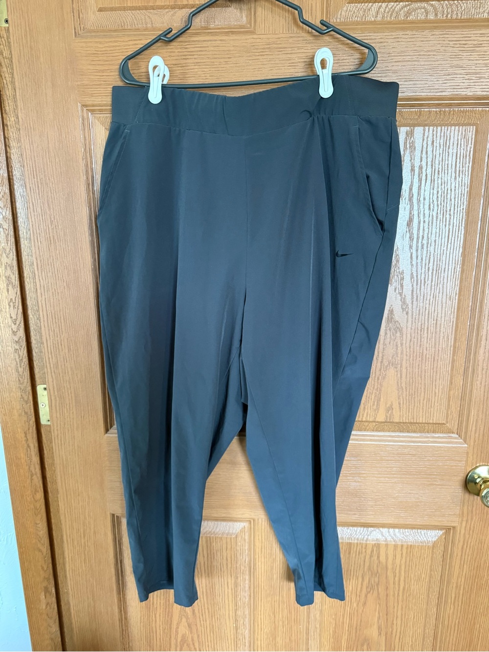 Nike Dri-FIT Dark Gray Athletic Capri- 1X